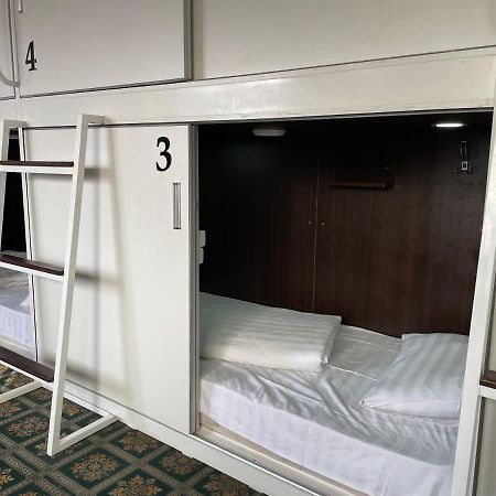 Capsule Hotel Technocave Biszkek Zewnętrze zdjęcie