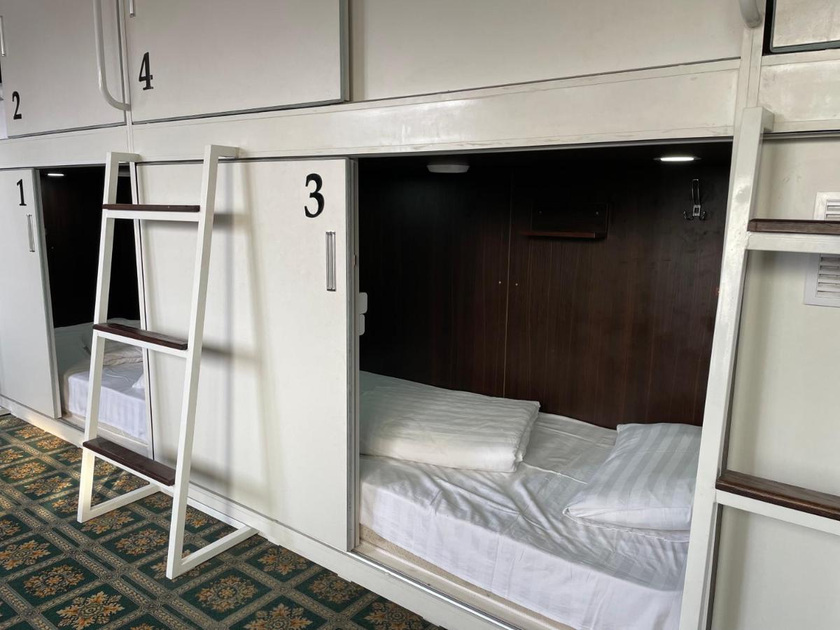 Capsule Hotel Technocave Biszkek Zewnętrze zdjęcie