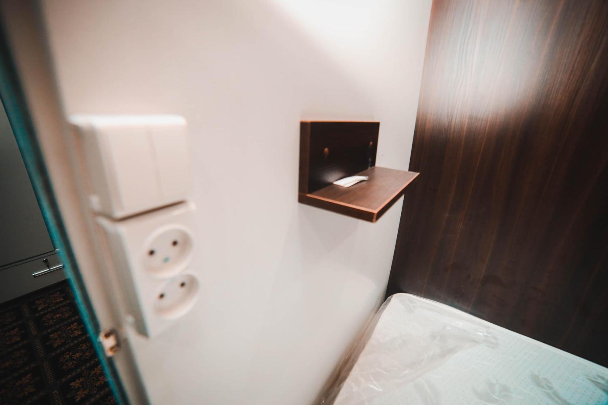 Capsule Hotel Technocave Biszkek Zewnętrze zdjęcie