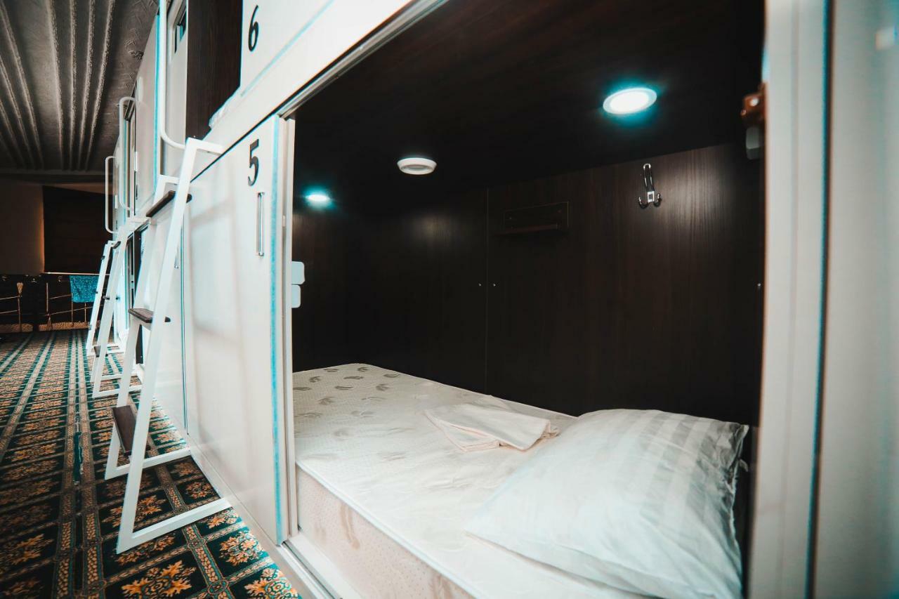 Capsule Hotel Technocave Biszkek Zewnętrze zdjęcie